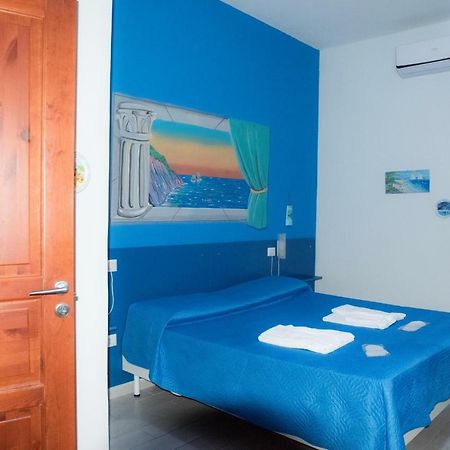 B&B Le Isole Неаполь Экстерьер фото